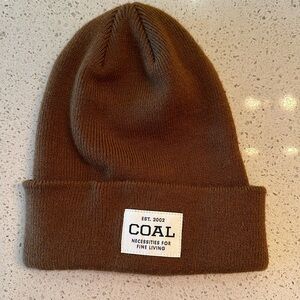 Coal touque beanie barely worn